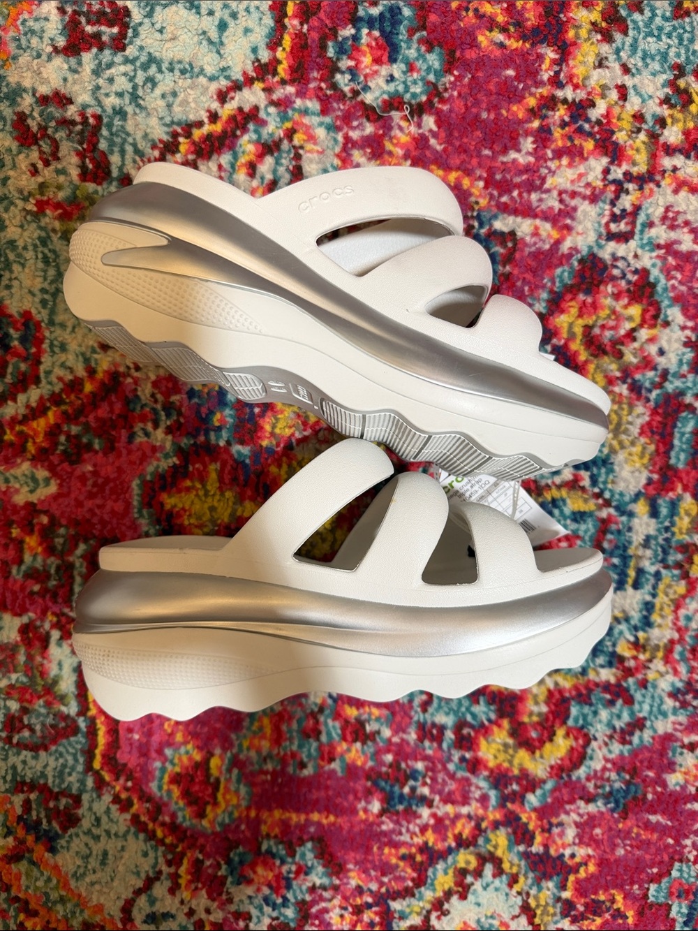 CROCS Women’s White Padded Strap Sandals - Picture 4 of 4